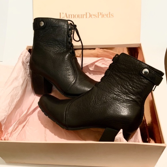 L'Amour des Pieds Pontedera Black Leather Ankle Bootie Block Heel Fashion Boot 7 - Picture 9 of 15